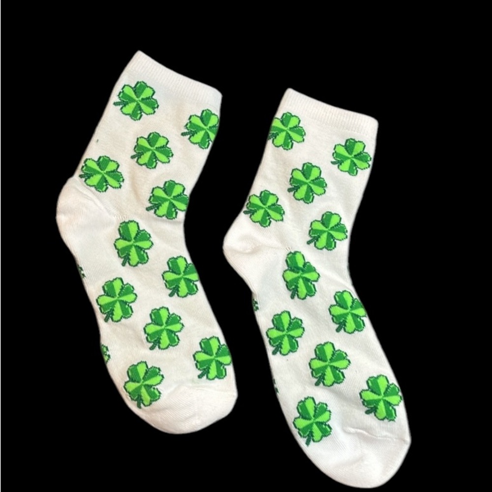 St. Patrick’s •Leafy Socks• Womens 5-10 - Picture 8 of 10